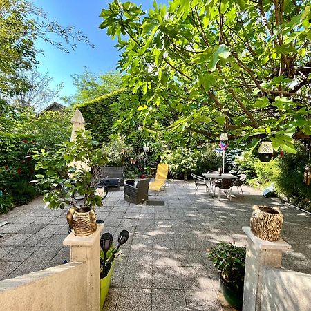 Appartement Le Repaire, Acces Terrasse De L'Etablissement à Rives  Extérieur photo