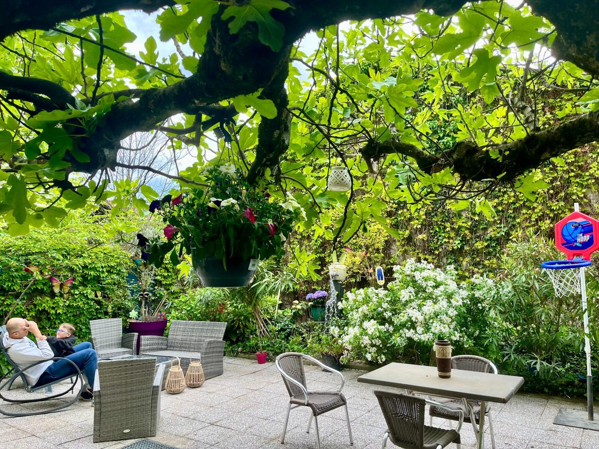 Appartement Le Repaire, Acces Terrasse De L'Etablissement à Rives  Extérieur photo